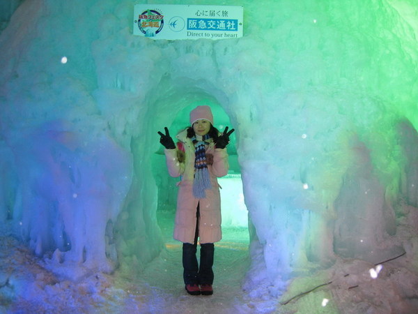 這些雪屋都是企業贊助的