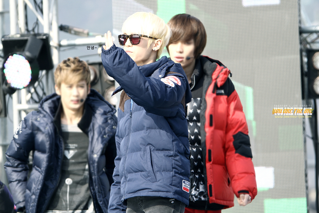 121125-ljoe8