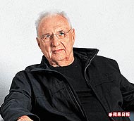 建築大師 Frank Gehry。 