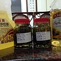草本浸泡油:大豆油和紅花籽油