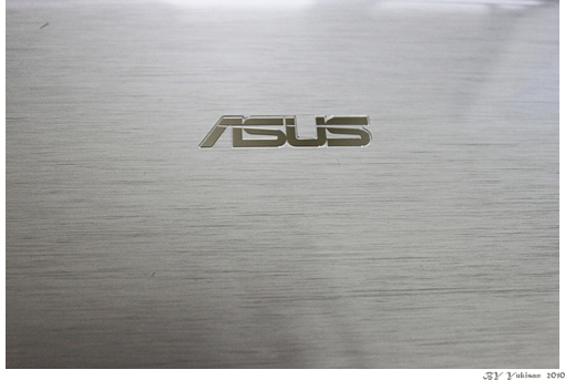 2010031106　3C：ASUS Eee PC 1201N（銀白）拖很久開箱文