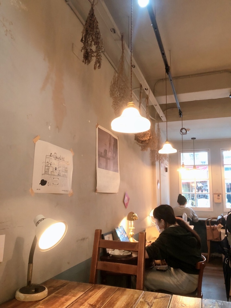 【中山區行天宮】疍宅(蛋宅)必吃甜點戚風蛋糕。貓奴最愛老宅咖 【中山區行天宮】疍宅(蛋宅)必吃甜點戚風蛋糕。貓奴最愛老宅咖