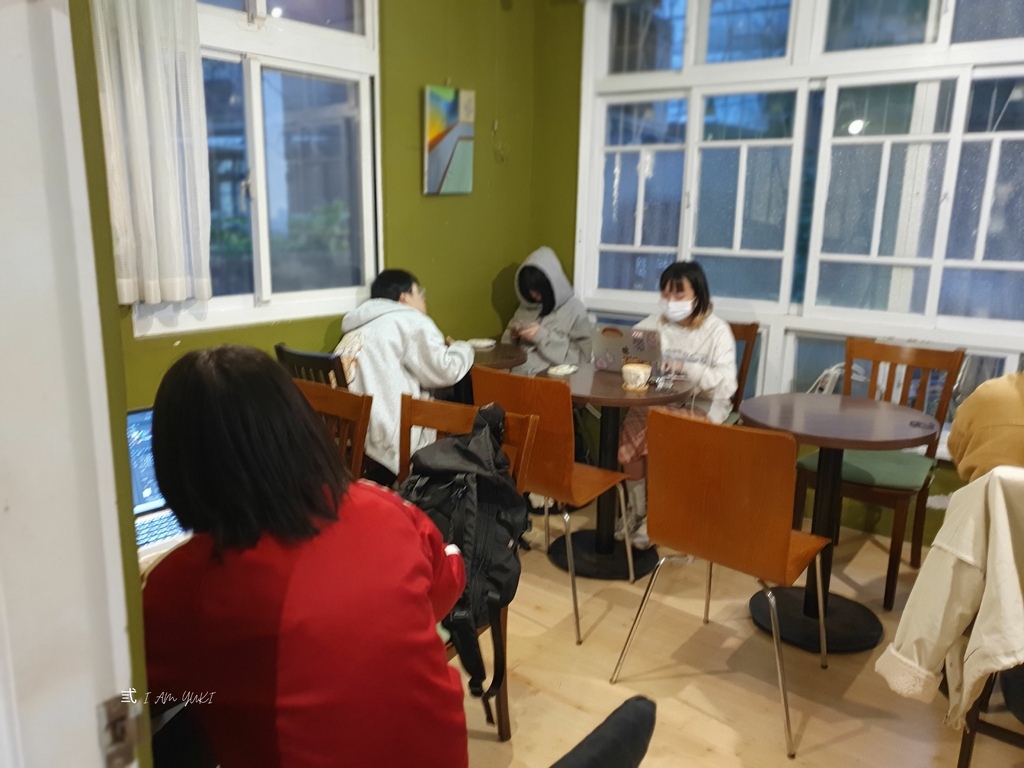 新北永和美食。Mr.chu啾咖啡食堂。五隻貓店長的營業會所。 新北永和美食。Mr.chu啾咖啡食堂。五隻貓店長的營業會所。