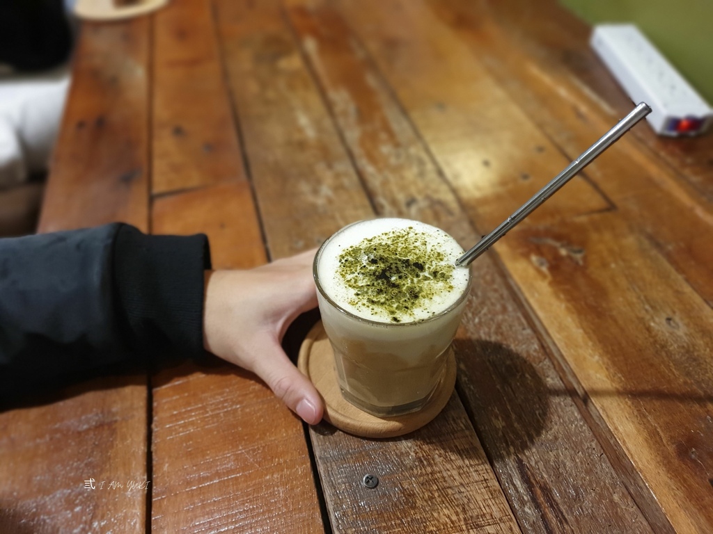 新北永和美食。Mr.chu啾咖啡食堂。五隻貓店長的營業會所。 新北永和美食。Mr.chu啾咖啡食堂。五隻貓店長的營業會所。