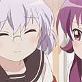 yuruyuri_11best6.jpg