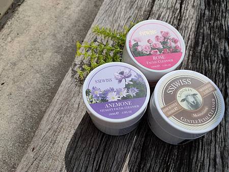 品字太鼓三顆.jpg 品字太鼓三顆.jpg