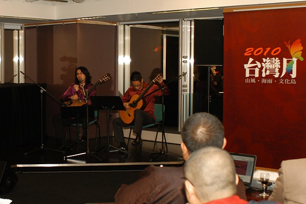 HK-2.jpg HK-2.jpg