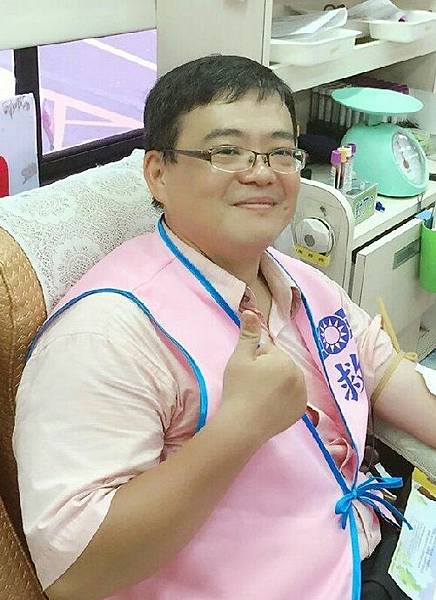 00-001.jpg 00-001.jpg