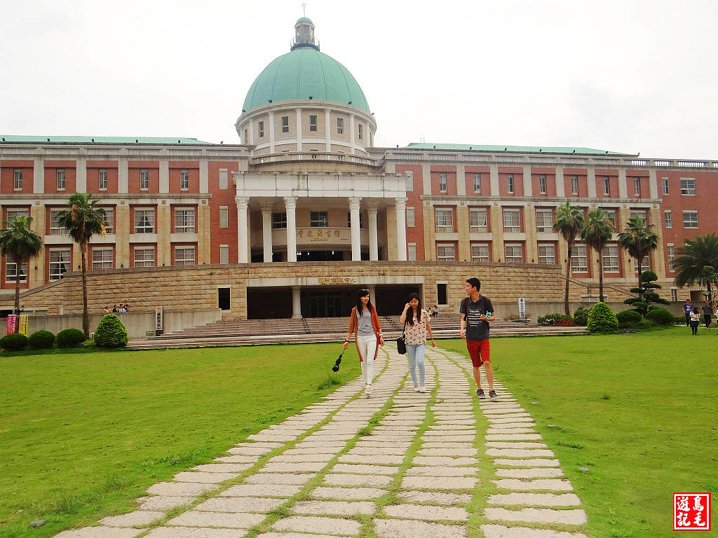 亞洲大學黃金雨荷花 (55).jpg