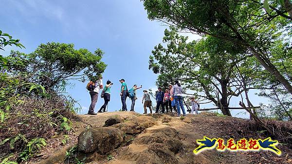 汐止內溝山步道(內溝山-油桐嶺-內溝山北峰-老鷲尖山-老鷲尖山南峰-翠湖O形) (13).jpg