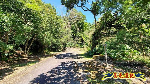 枋山坑古道-中坑頭土地公方向碑-闊瀬越嶺古道O形 (28).jpg