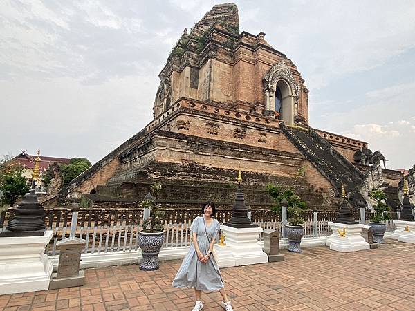 [2023_泰國清邁。玩] 清邁古城區寺廟巡禮(塔佩門、帕辛