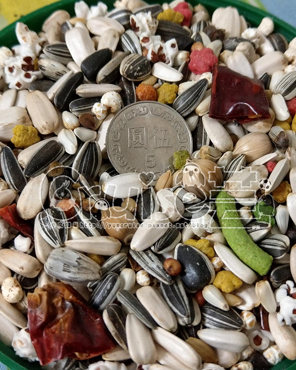 台灣製造_台產鳥飼料&鸚鵡飼料及營養補充品