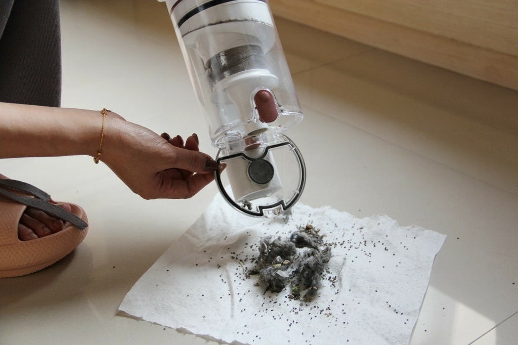 LINE_ALBUM_山水_220331_11.jpg LINE_ALBUM_山水_22日SANSUI山水智慧偵測濕拖無線吸塵器 SVC-K720 (粉黛采)豪華大全配,8種吸頭配件,搭配4段LED變換燈吸力模日0331_11.jpg