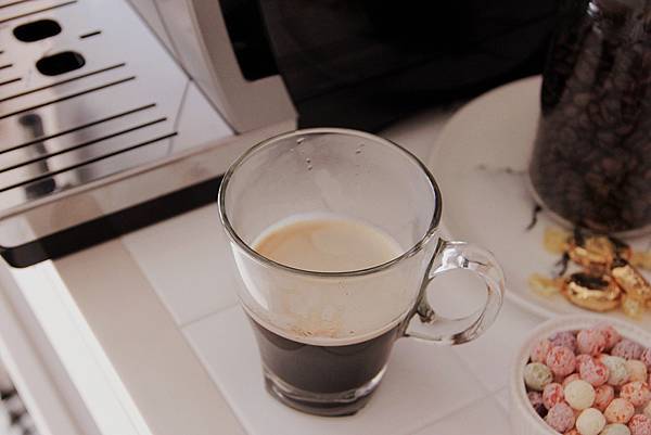 DELONGHI全球咖啡機銷售第一LatteCrema 專利極速奶泡系統25.JPG