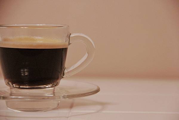 003 DELONGHI全球咖啡機銷售第一LatteCrema 專利極速奶泡系統4..JPG