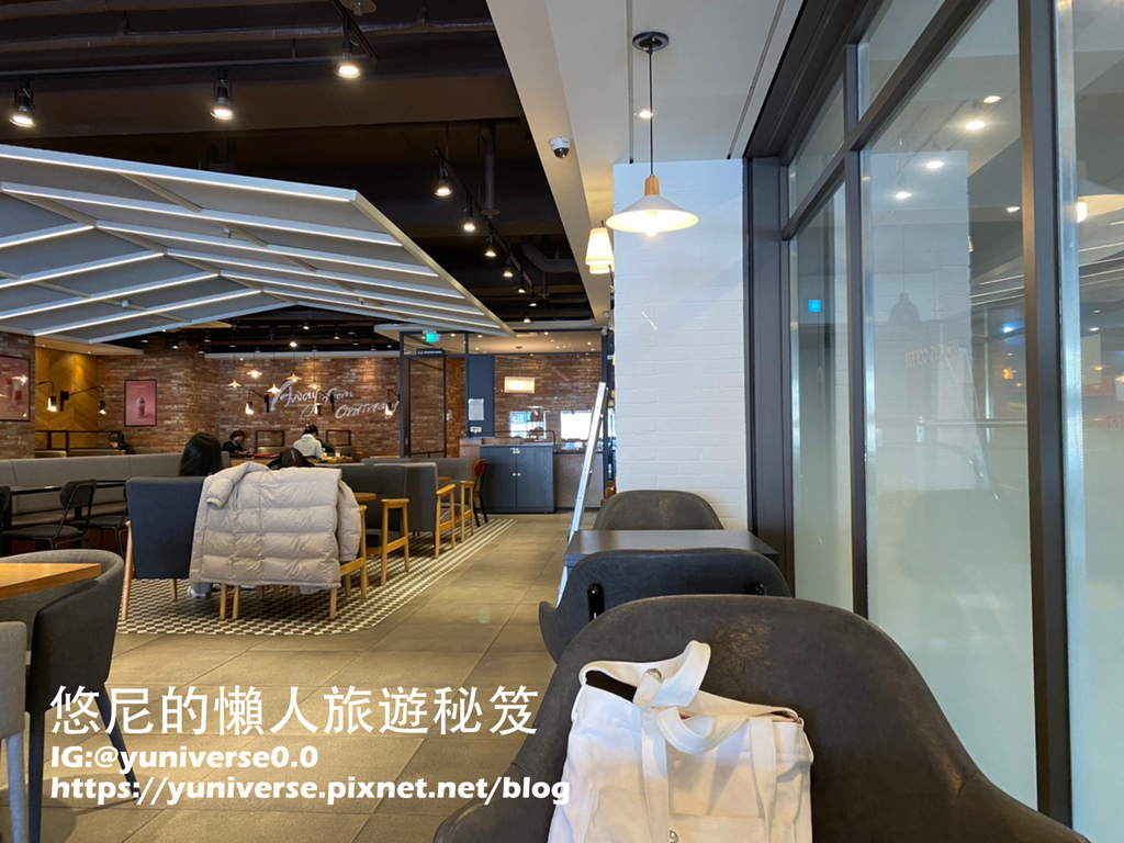 LINE_ALBUM_Hollys_230220_8.jpg LINE_ALBUM_Hollys_230220_8.jpg