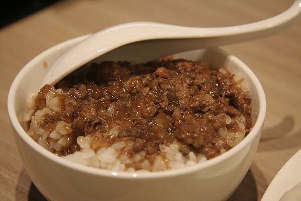 汆食 作伙鍋｜多種湯頭供你選擇｜自助吧菜色自由夾取