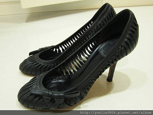 Dior shoes-3.jpg