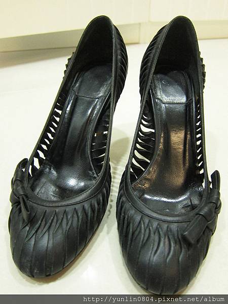 Dior shoes-4.jpg