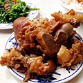 東興市魯肉義-1.jpg