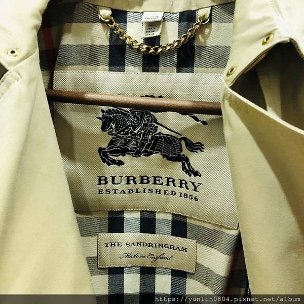 Burberry The Sandringham  Heritage Trend Coat.jpg