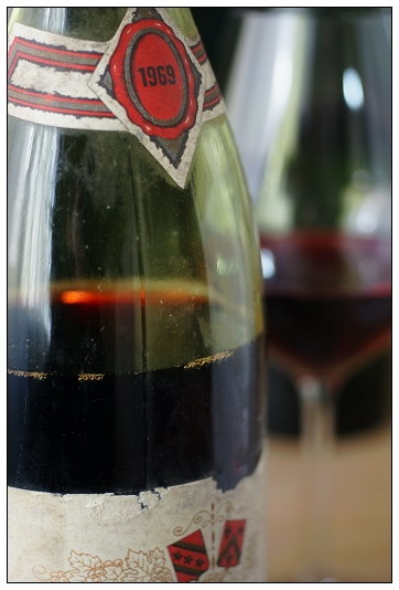 Brouilly 1969.jpg Brouilly 1969.jpg