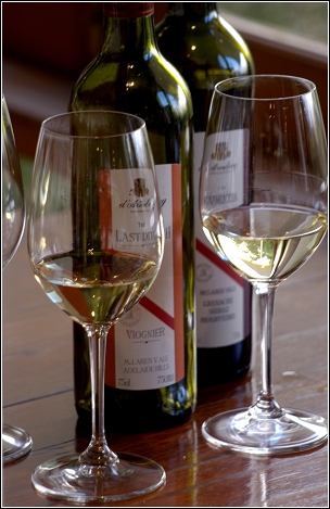 Viognier.jpg Viognier.jpg
