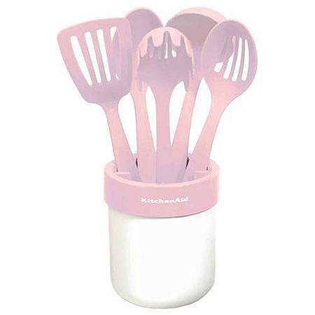 pink-kitchen-gadgets