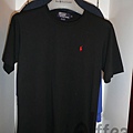 P1050605男黑衣紅馬T shirt.jpg