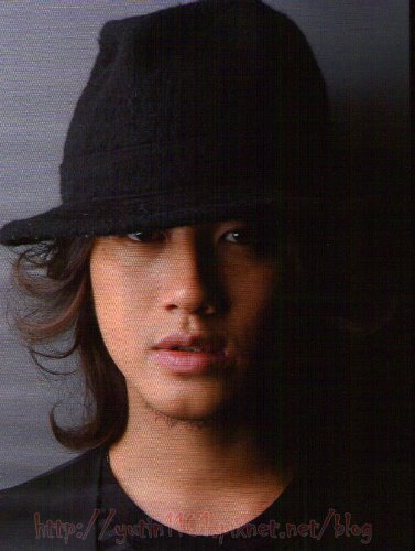 MYOJO0904-KAT-TUN (2).jpg