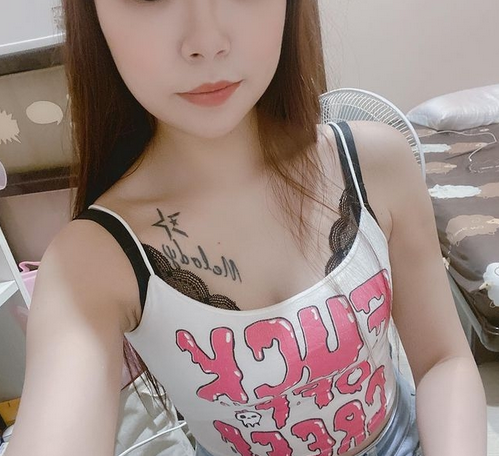 YG~9JD76]NP15ULT23TYE{K