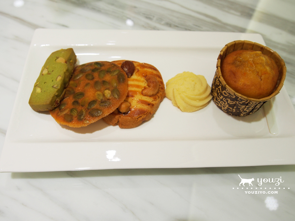 婚禮喜餅 ∥ ISABELLE 伊莎貝爾 手工喜餅禮盒,iSHOW APP 陪妳一起挑喜餅 - 第17張圖 P7165381.jpg