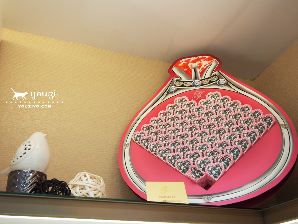 婚禮喜餅 ∥ ISABELLE 伊莎貝爾 手工喜餅禮盒,iSHOW APP 陪妳一起挑喜餅 - 第11張圖 P7165404.jpg