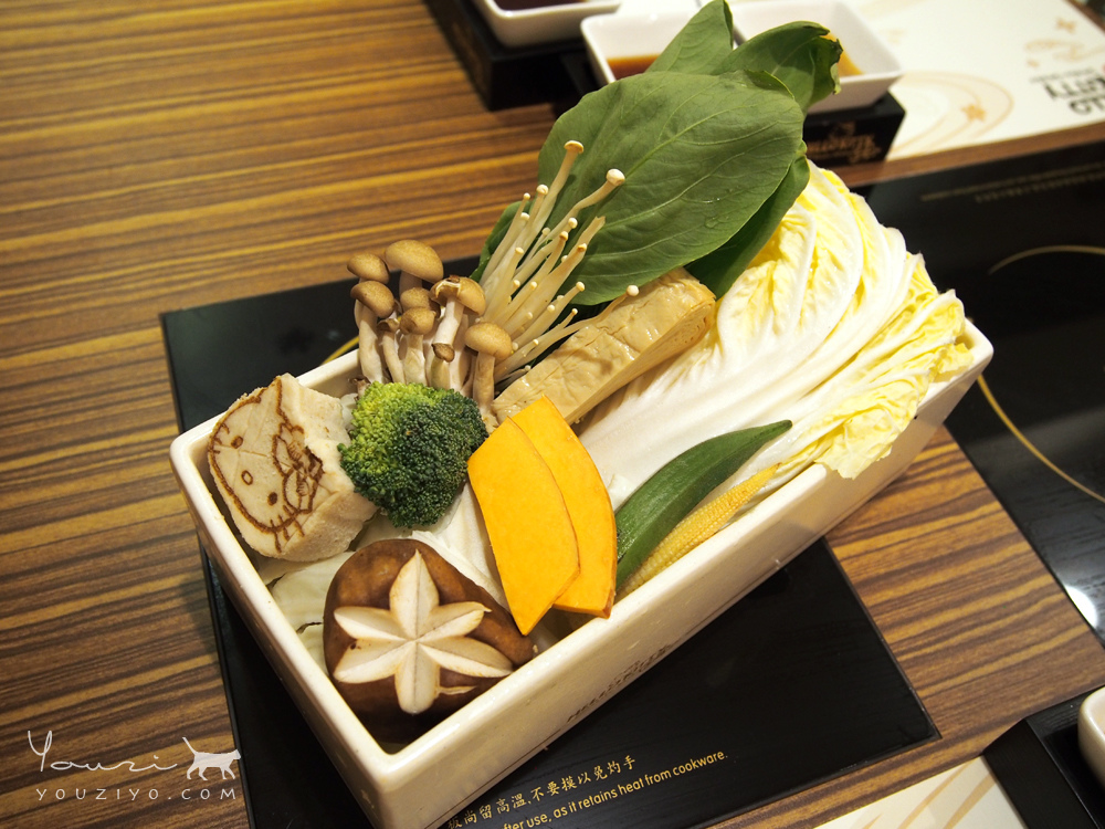 台北 ∥ 大安區 ∥ HELLO KITTY Shabu-Shabu 全球首家HELLO KITTY主題鍋物 - 第15張圖 P7225693.jpg