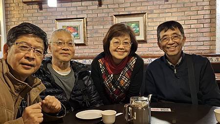 台北最後一夜在呂桑食堂