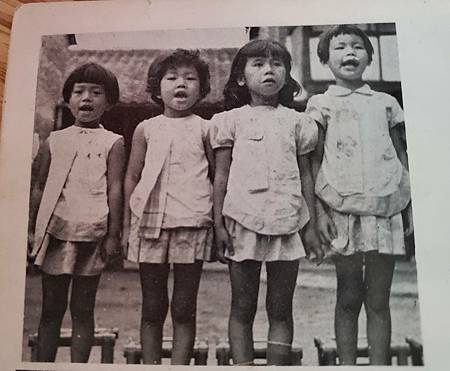 看老同學的幼稚園時光…..