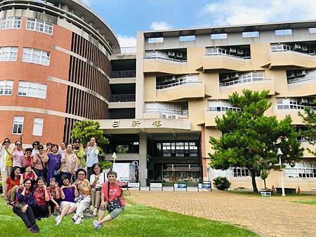 大甲國中第一屆忠班 大甲國中第一屆忠班