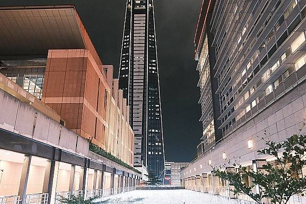 iPhone 16 Pro 攝影風格 / 富士NC經典負片風 iPhone 16 Pro 攝影風格 / 富士NC經典負片風