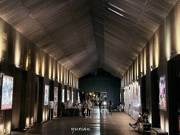 iPhone 16 Pro 攝影風格 / 富士NC經典負片風 iPhone 16 Pro 攝影風格 / 富士NC經典負片風