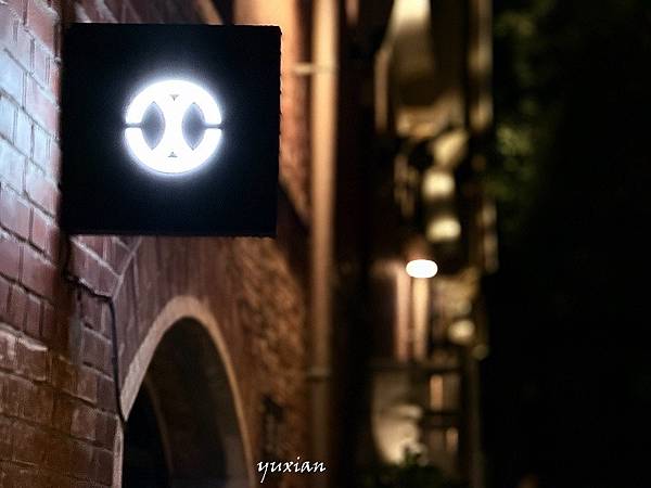 iPhone 16 Pro 攝影風格 / 富士NC經典負片風 iPhone 16 Pro 攝影風格 / 富士NC經典負片風