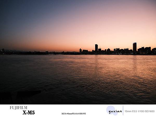 Fujifilm X-M5 小型APSC 口袋微單 - 四個 Fujifilm X-M5 小型APSC 口袋微單 - 四個