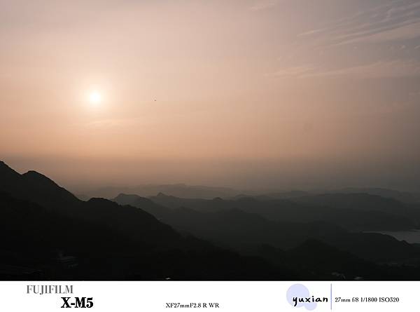 Fujifilm X-M5 小型APSC 口袋微單 - 四個 Fujifilm X-M5 小型APSC 口袋微單 - 四個