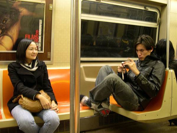 Nicole & Camilo in subway