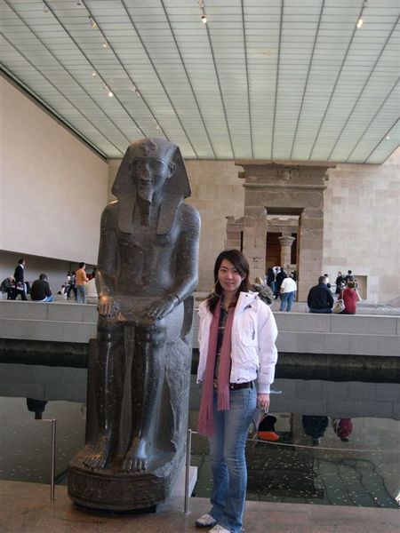 me in front of  The Temple of Dendur