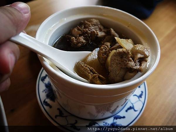 P1100874_nEO_IMG.jpg P1100874_nEO_IMG.jpg