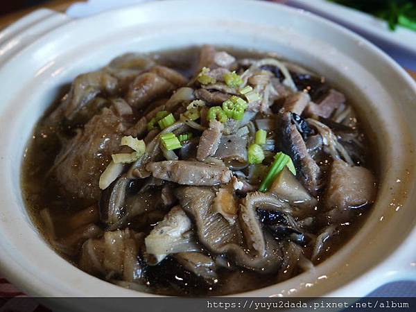 P1100884_nEO_IMG.jpg P1100884_nEO_IMG.jpg