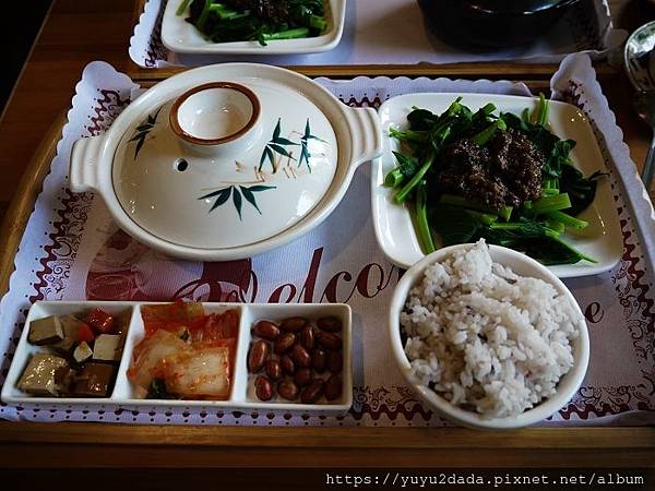 P1100878_nEO_IMG.jpg P1100878_nEO_IMG.jpg