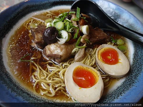 P1110502.JPG P1110502.JPG