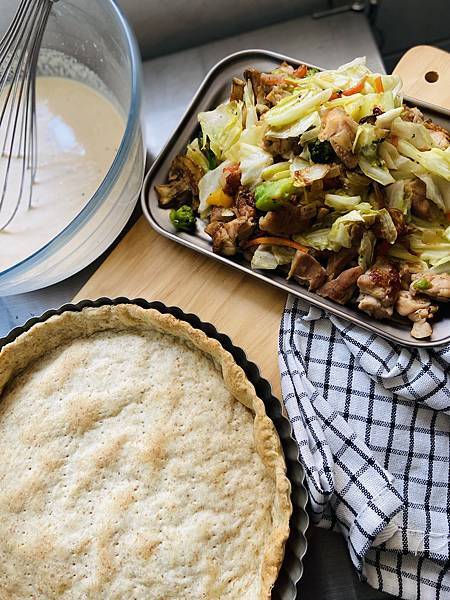 高麗菜雞肉鹹派